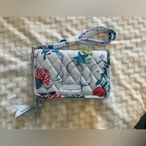 Vera Bradley Anchors Aweigh Crossbody/Wristlet w/ Phone Pocket-NWOT